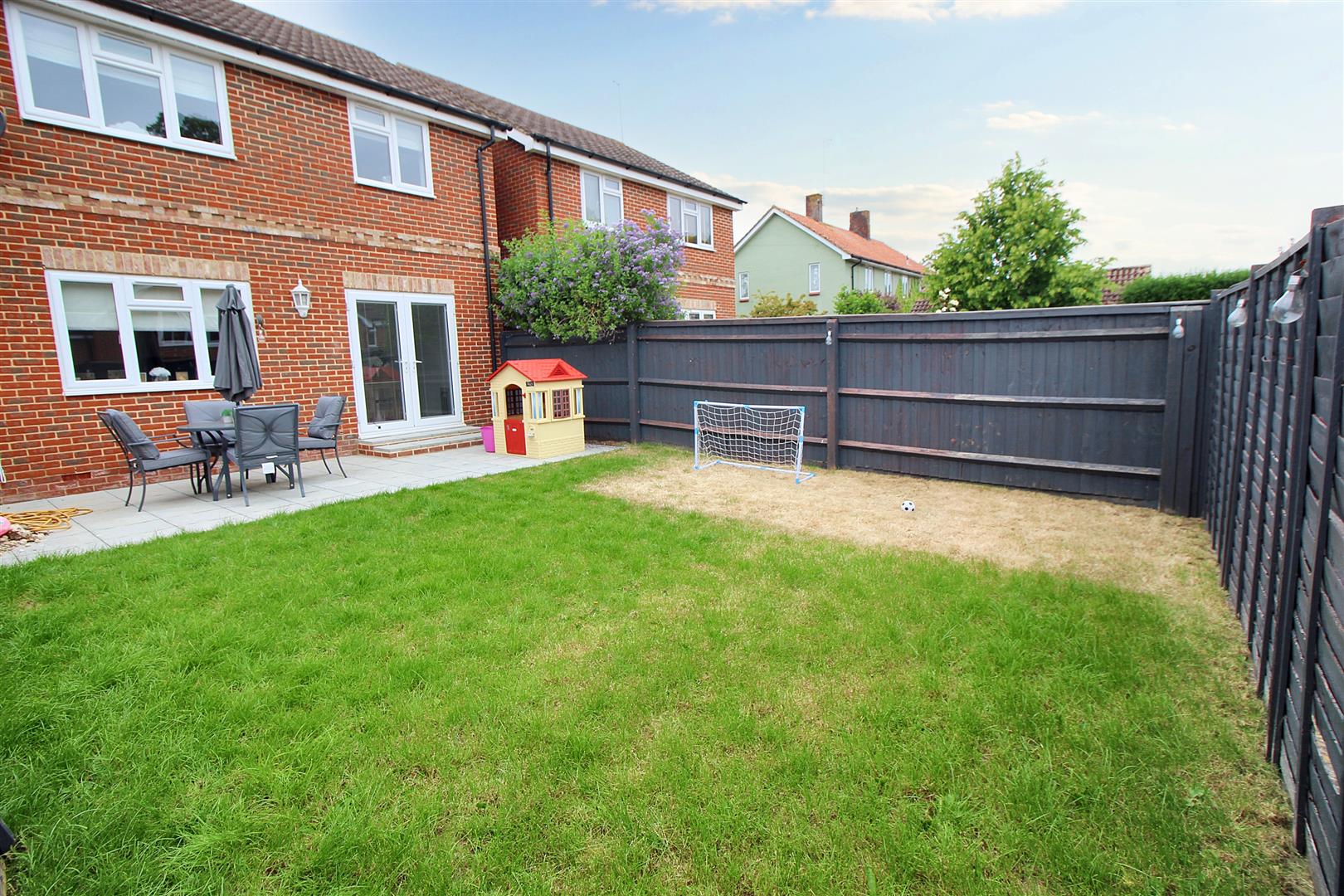 Riley Road, Tilehurst, Reading